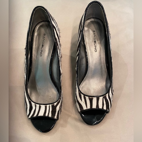 Bandolino zebra wedge women’s shoe 7 - Picture 2 of 9